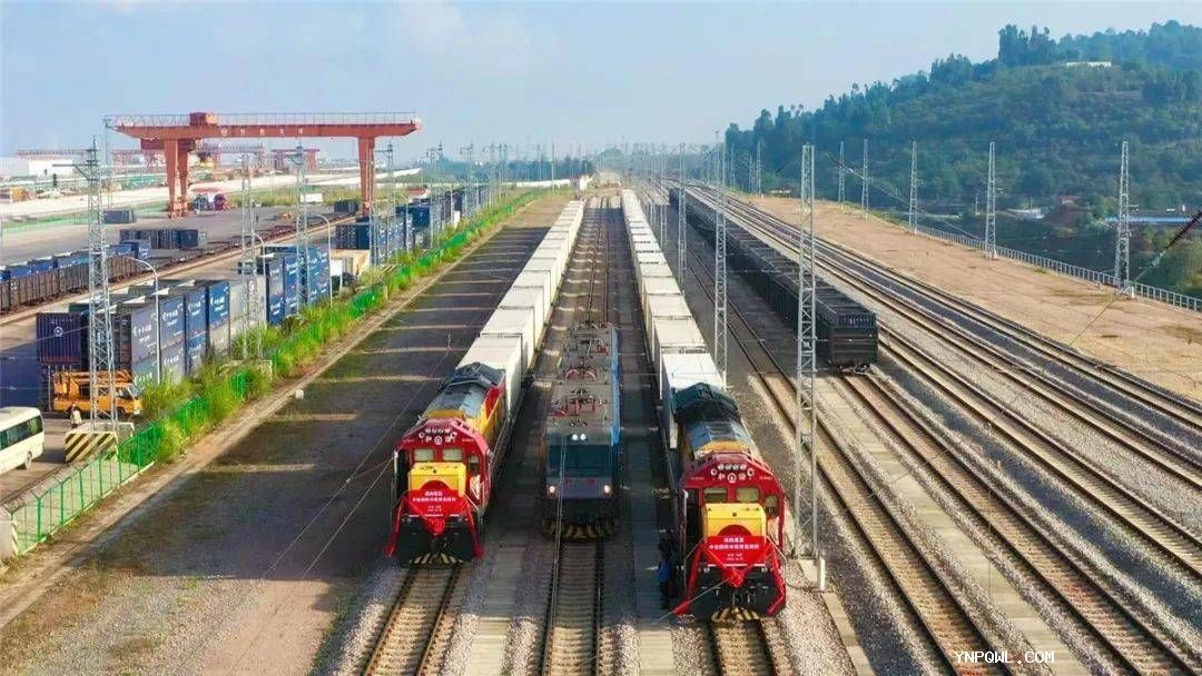 中老鐵路國(guó)際貨運(yùn)班列轉(zhuǎn)為規(guī)模化運(yùn)營(yíng)  