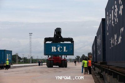 中老鐵路是區(qū)域經(jīng)濟(jì)的發(fā)展與紐帶